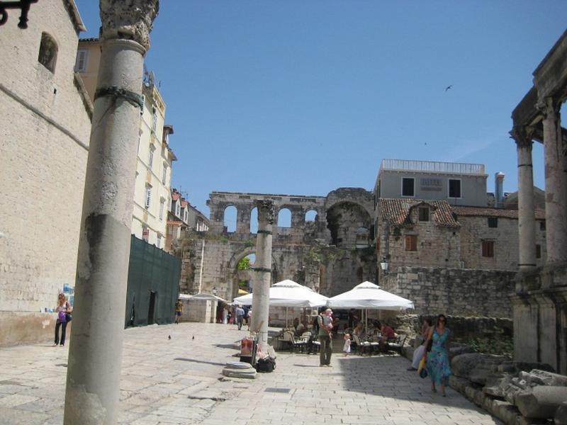 Slavica * Split